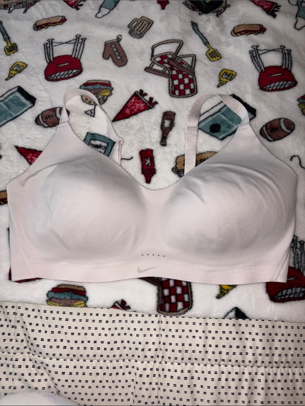 Nike Pale Pink Wireless Molded Sports Bra